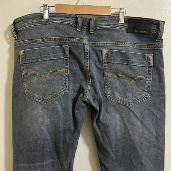 EUC Diesel Men’s Safado Gray Slim Straight Jeans